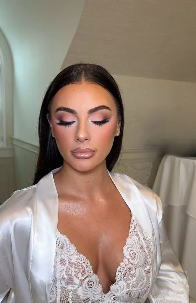 Natural bridal makeup look by Daniella G for New Jersey wedding